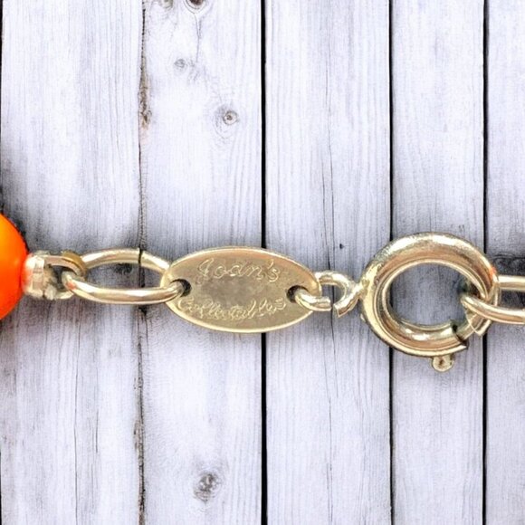 Vintage Signed Joan's Collectibles Beaded Princess Necklace Sunset Red & Silver - Picture 4 of 4